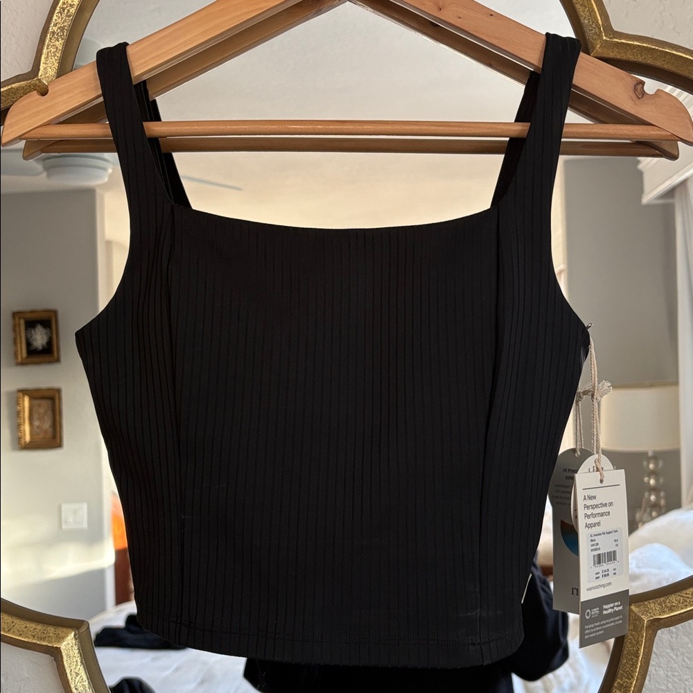 Vuori Inversion Rib Support Tank and Legging set - Picture 4 of 10